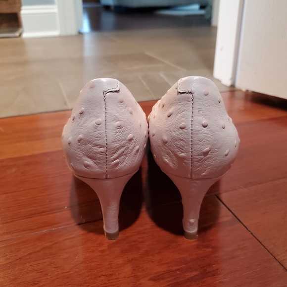 Clarks Swiss Dot Heels - Picture 7 of 8